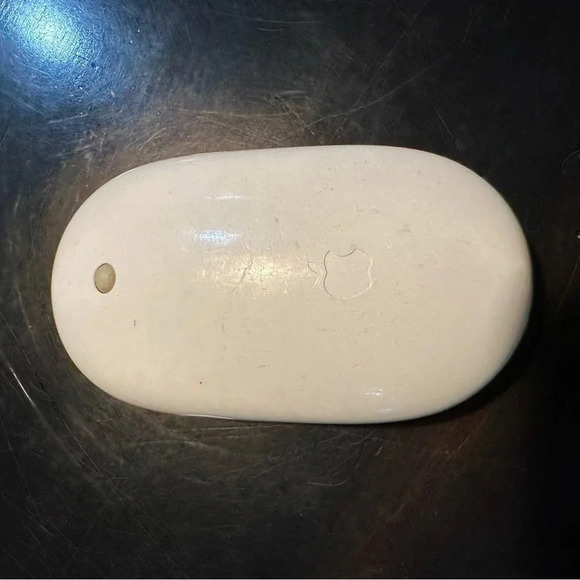 Apple A1197 Wireless Mighty Mouse - White - Picture 1 of 7
